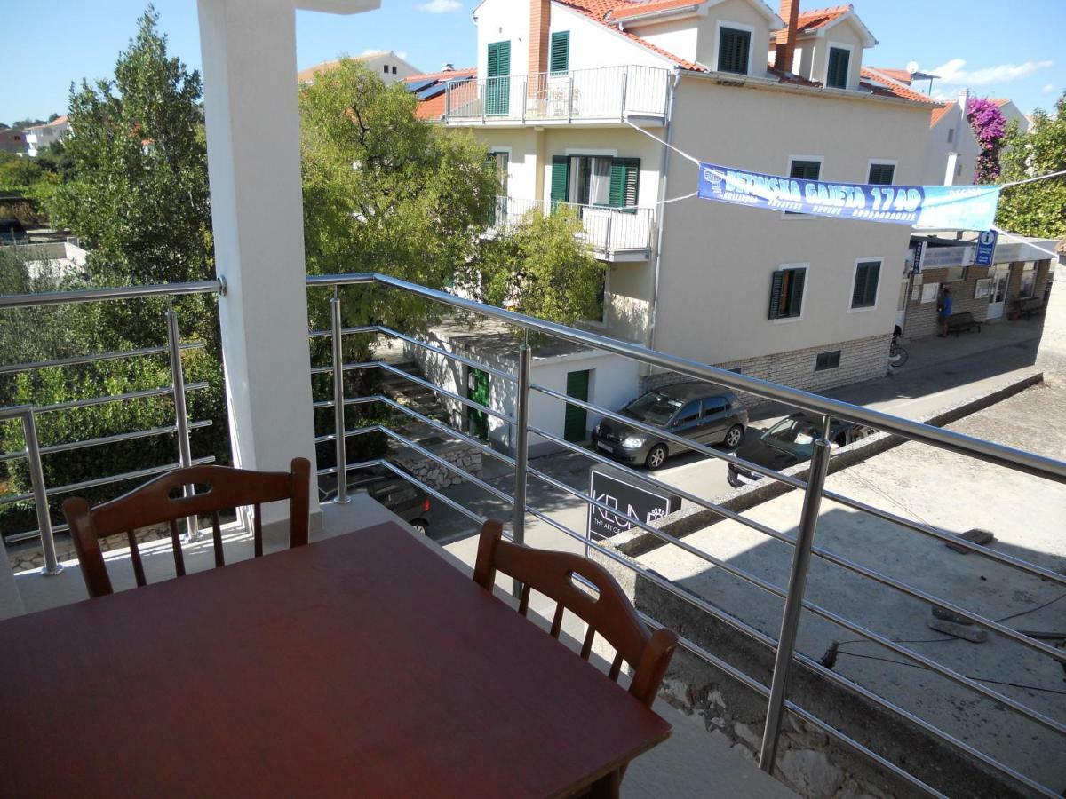 Apartments Violeta Бетина Экстерьер фото